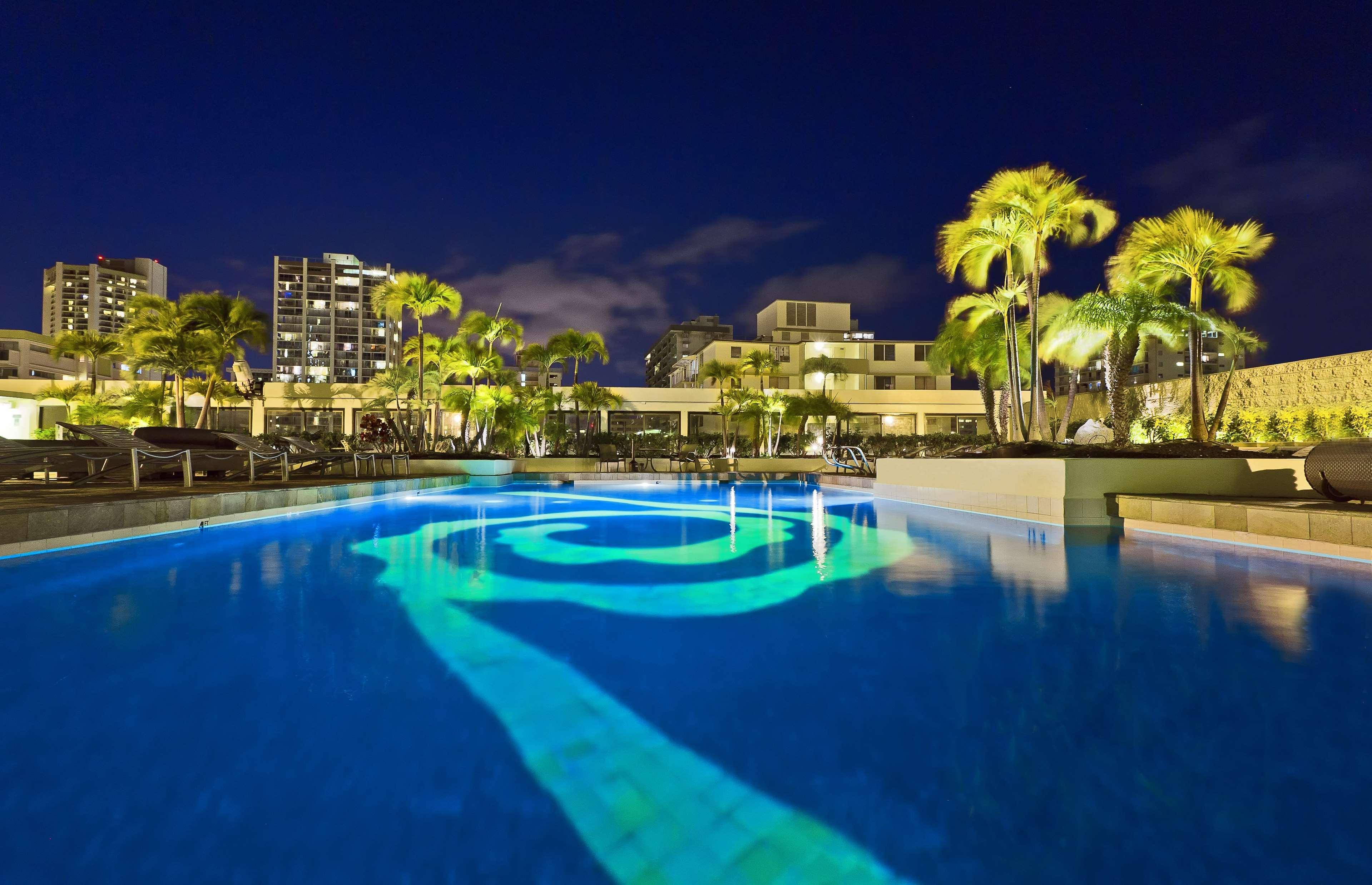 Hilton Waikiki Beach Honolulu Exterior foto
