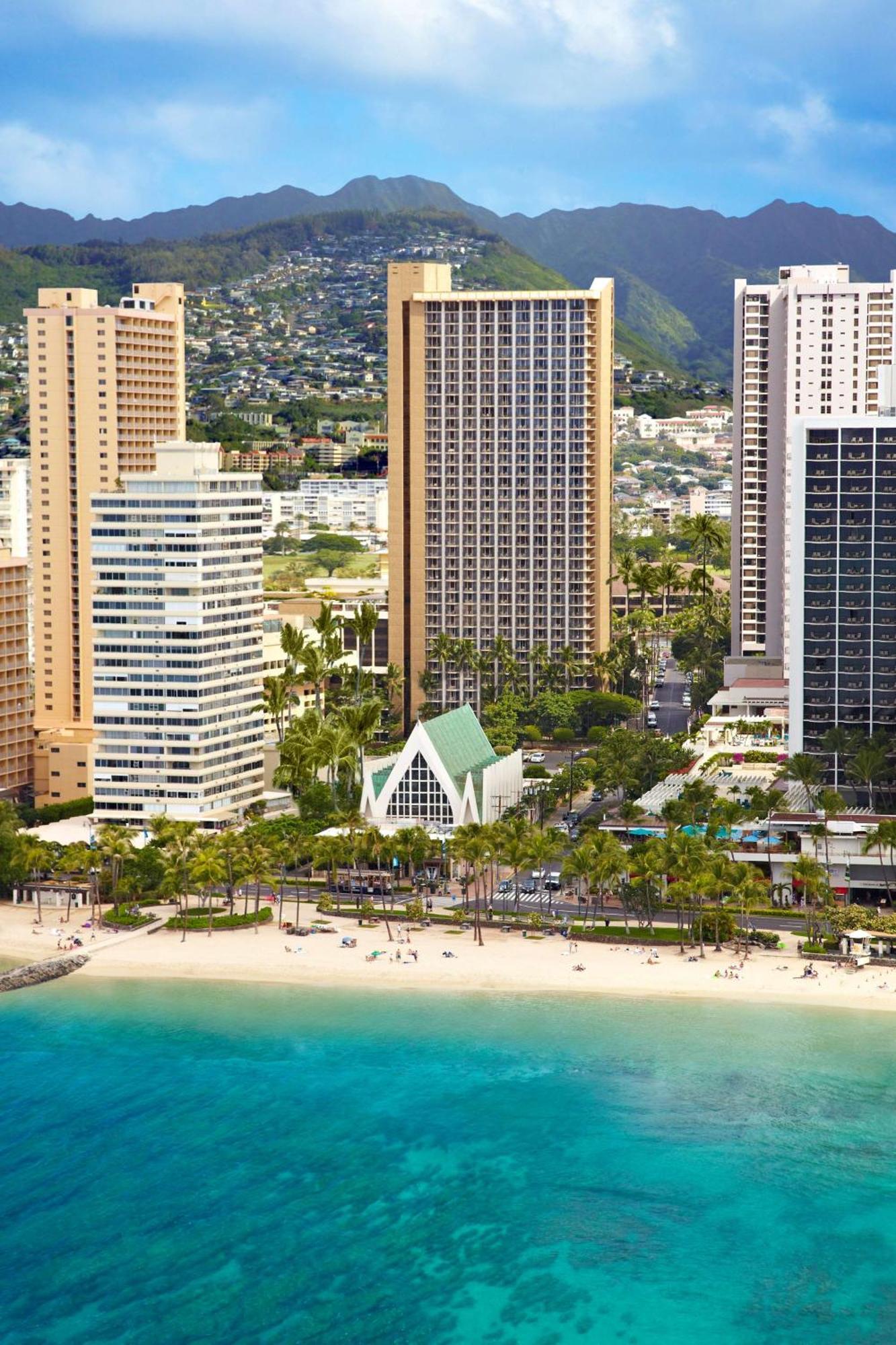 Hilton Waikiki Beach Honolulu Exterior foto